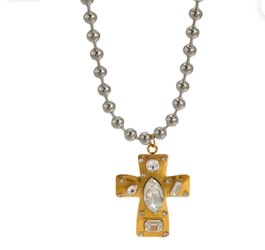 Dolly Necklace