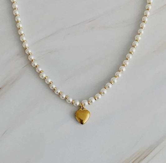 Gold and Pearl Necklace