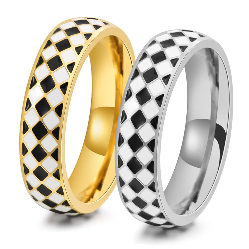 Checkered Ring